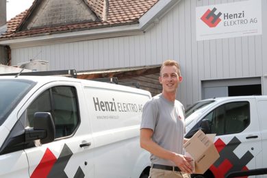 SERVICE UND REPARATUREN